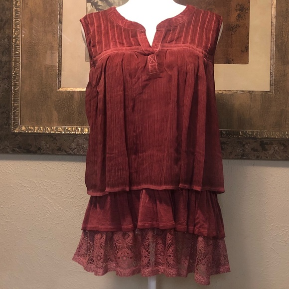 Artesia Tops - Pink layered tank